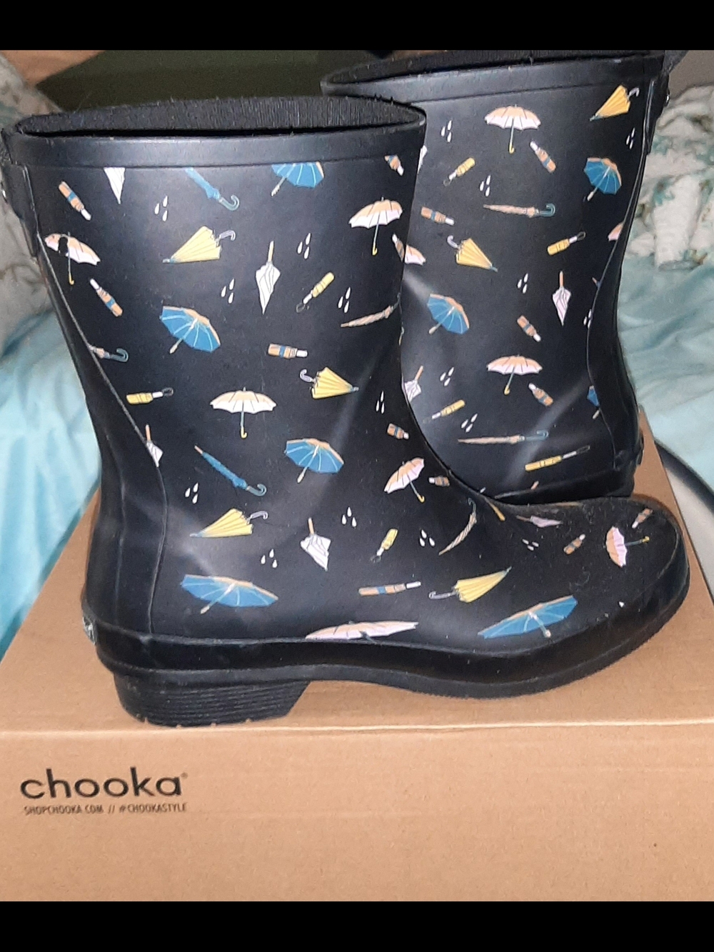 Chooka Black Umbrella Print Rain Boots - Women's